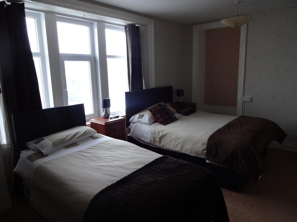 St. Cyrus Village Inn Saint Cyrus Room photo