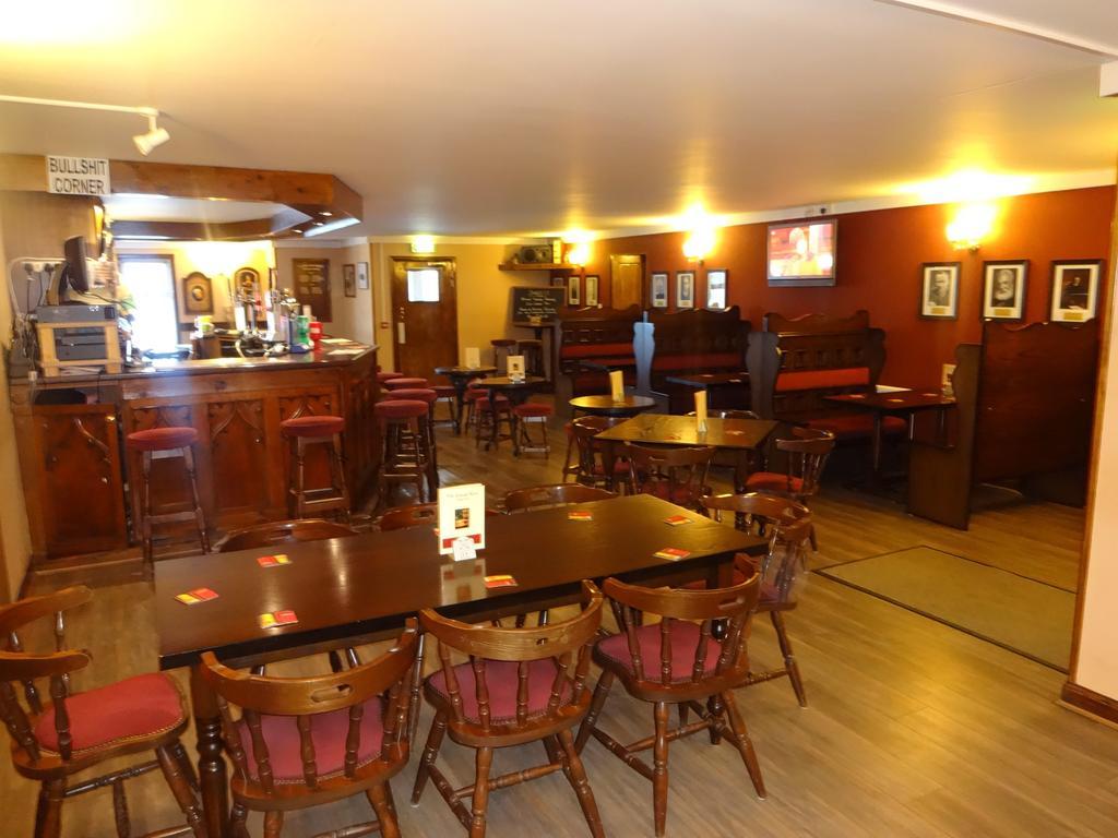St. Cyrus Village Inn Saint Cyrus Exterior photo